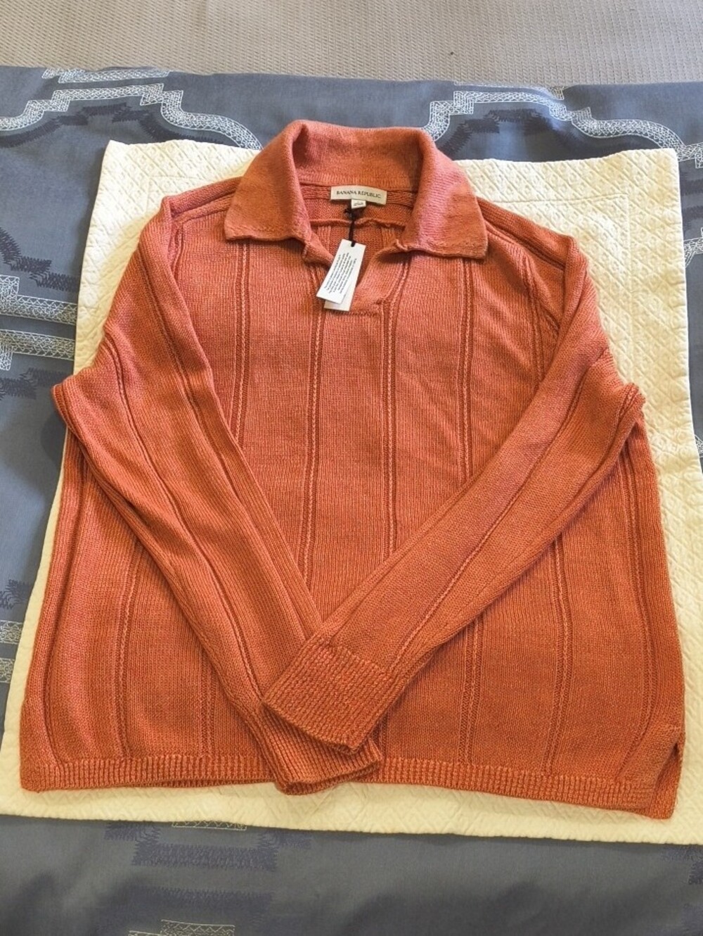 Banana Republic 100% Linen Ribbed Johnny collar sweater Polo